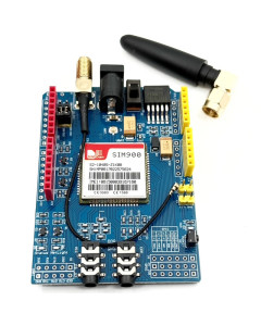 SIM900 GPRS/GSM -moduuli antennilla