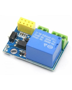 ESP8266-01 ohjattava relekortti yhdellä releellä