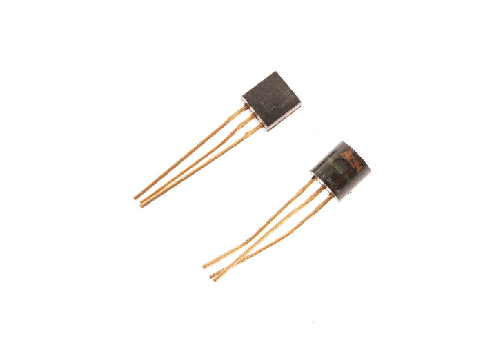 BC308 GOLD PIN NOS PNP transistori