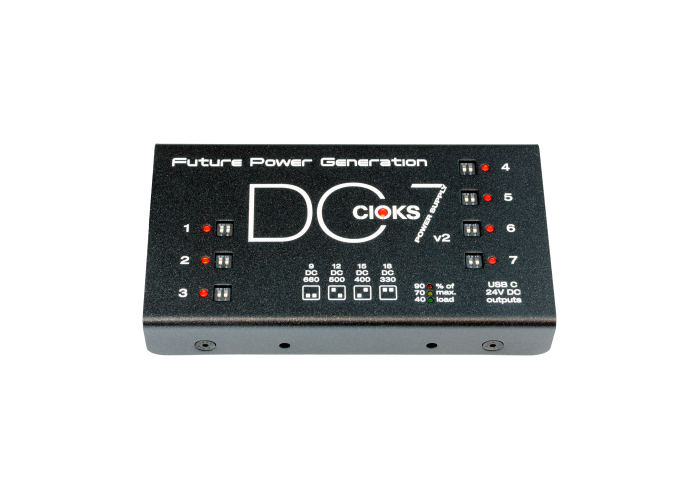 Cioks DC7 v2 - pedaalilautavirtalähde - 7 ulostuloa 9V, 12V, 15 ja 18V, USB-C