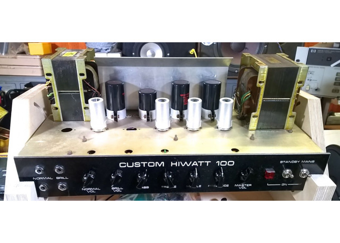 Hiwatt DR 103 100W front chassis