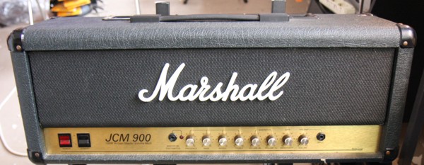 Marshall JCM 900